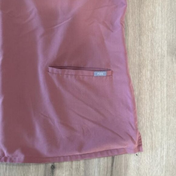 FIGS Casma Mauve Top- Size Medium - Picture 2 of 3